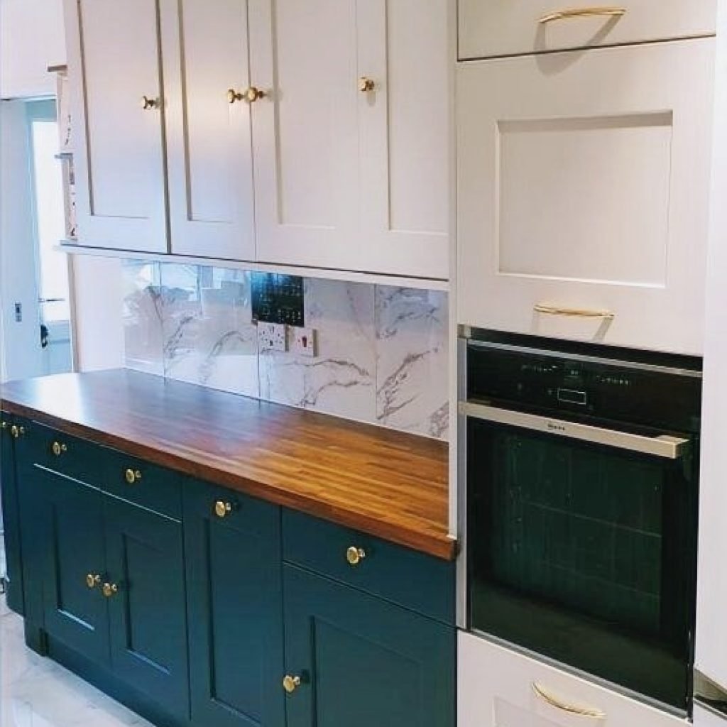 kitchen 2.jpg